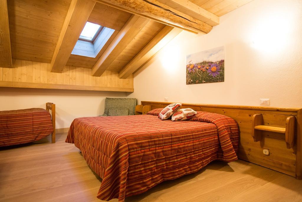 Hotel Restaurant La Barme Конь Екстер'єр фото