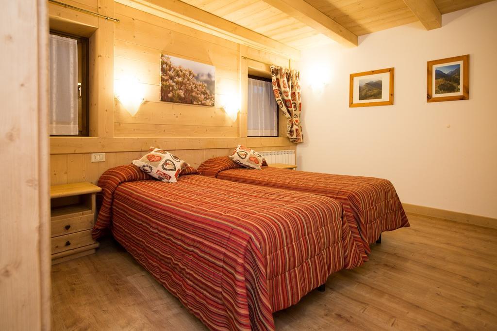 Hotel Restaurant La Barme Конь Екстер'єр фото